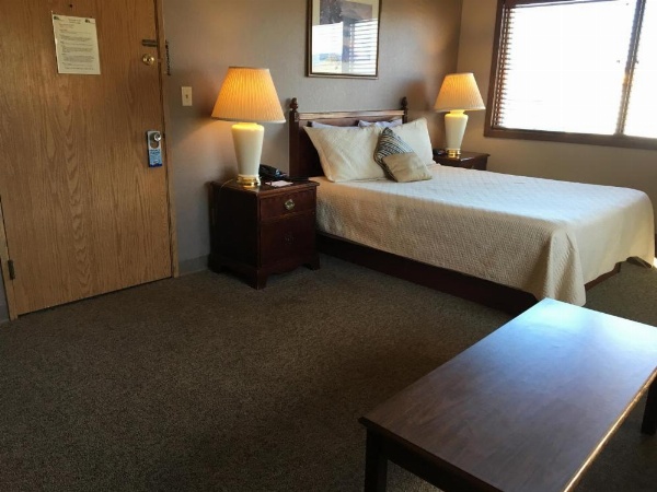 Timber Lodge Inn image 20